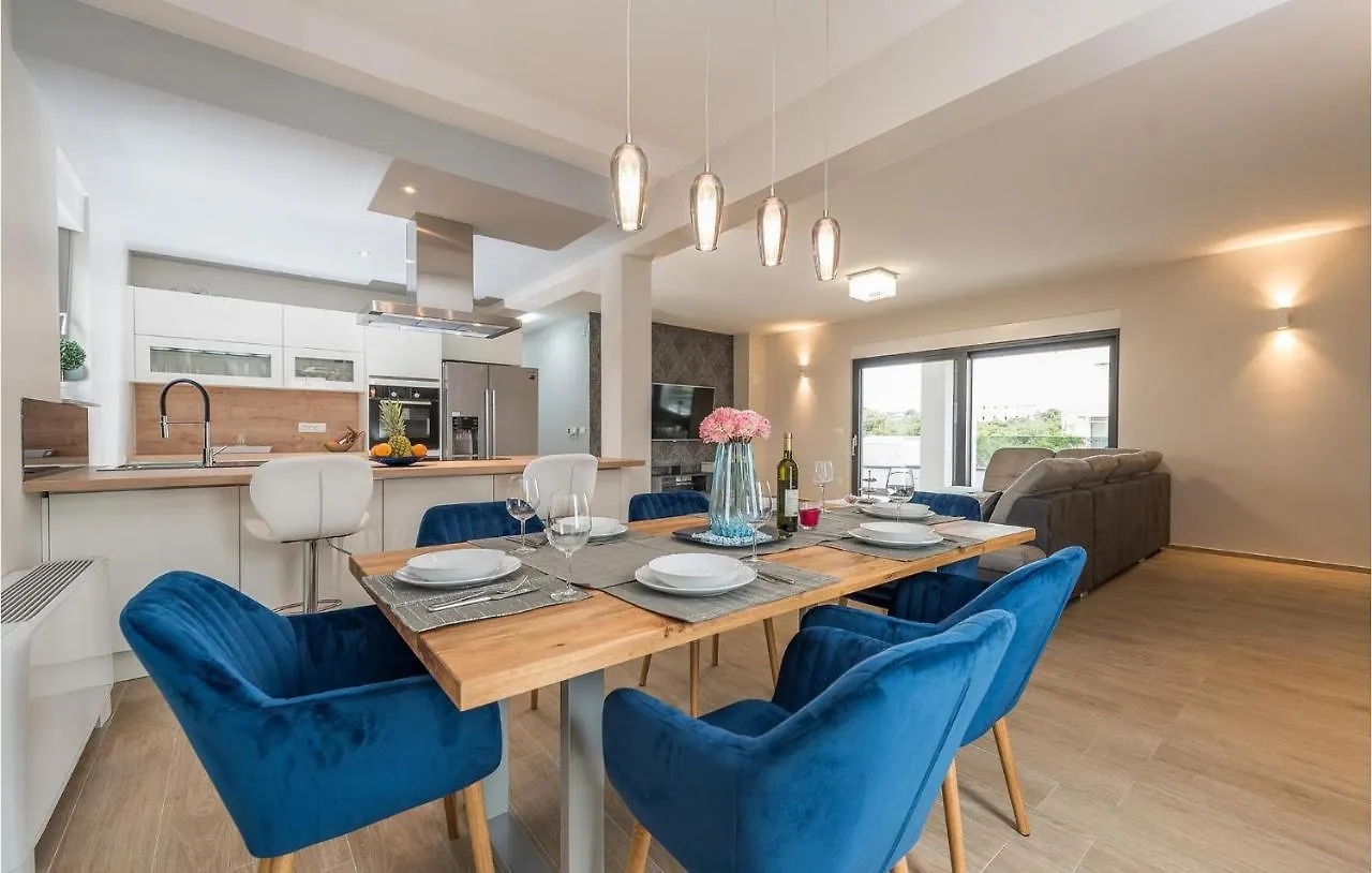 Holiday home Villa Nika Zadar